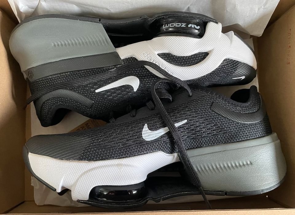 Nike Zoom SuperRep 4 NN Sneaker Laufschuhe Gr. 35,5 NEU OVP