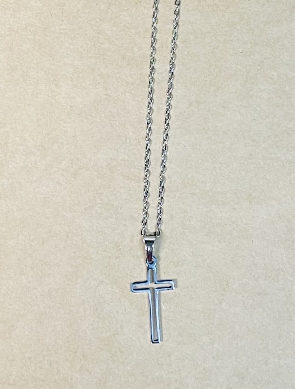 schlichte Kreuz Kette versilbert