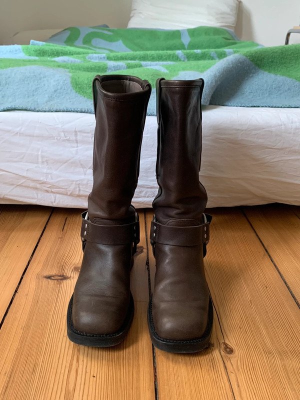 Vagabond Atelier Nour Biker Boots