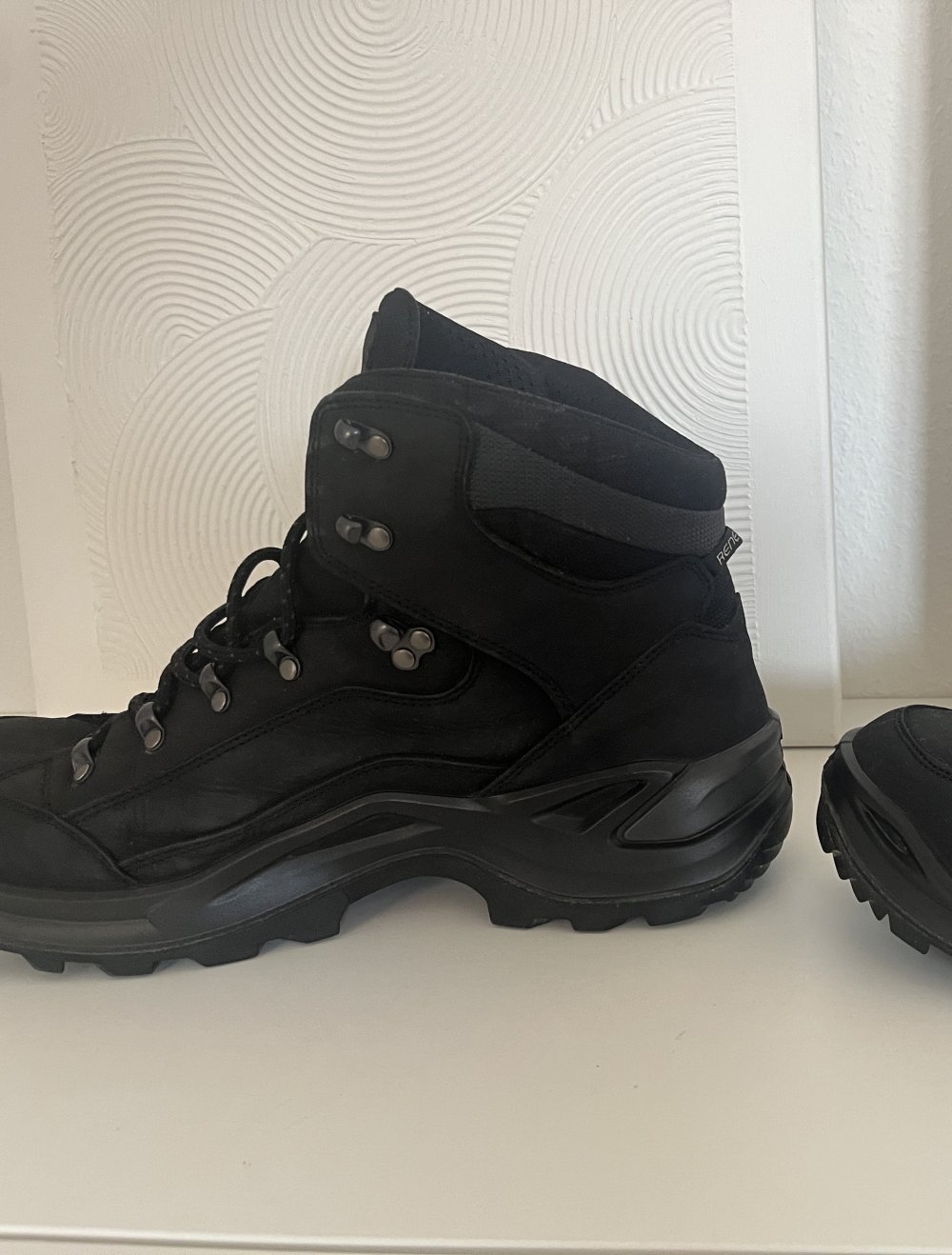 lowa Wanderschuhe Herren