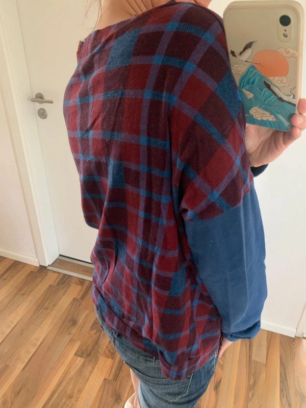 Stylisches Oberteil Bon‘Aparte Rot Blau S M Tolles außergewöhnliches cool Langarm Pulli fällt es leicht weiter als 36 Für 36 - S -36-38 -38 und 38-40 ( Angabe L) 100% Baumwolle 