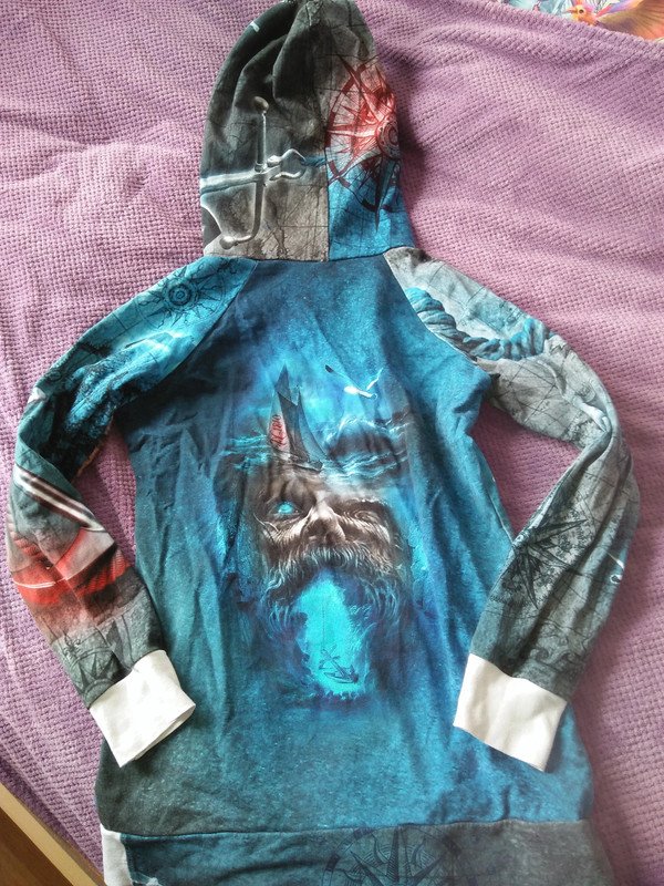 Nautistore Shirt Langarm Handmade Allein gegen den Wind 36 S Kapuze