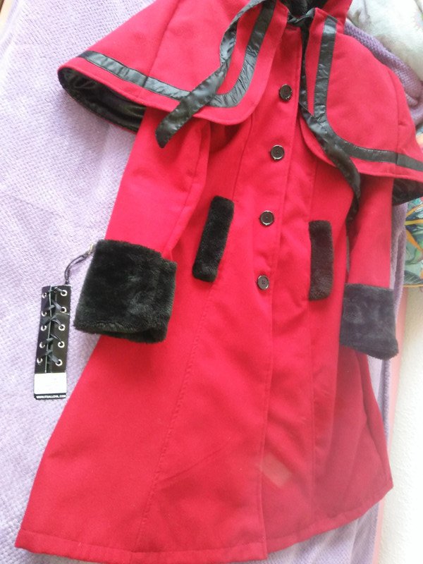 Voodoo Vixxsin Mantel EMP Rot mit Cape So schön 34-36 xs-s XS S 