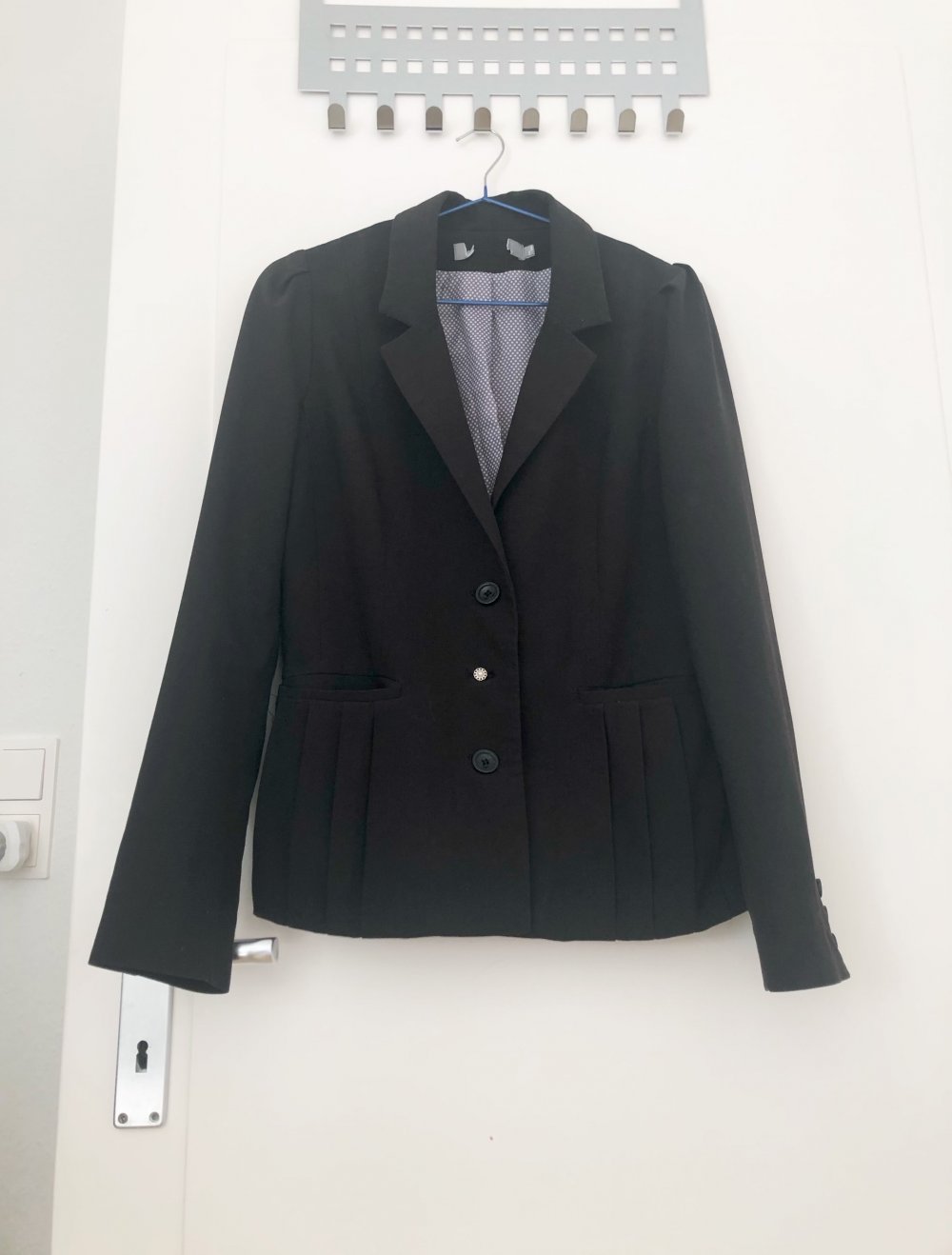 Etam Anzug Jacke schwarz Blazer ol Plissee Frack Mantel