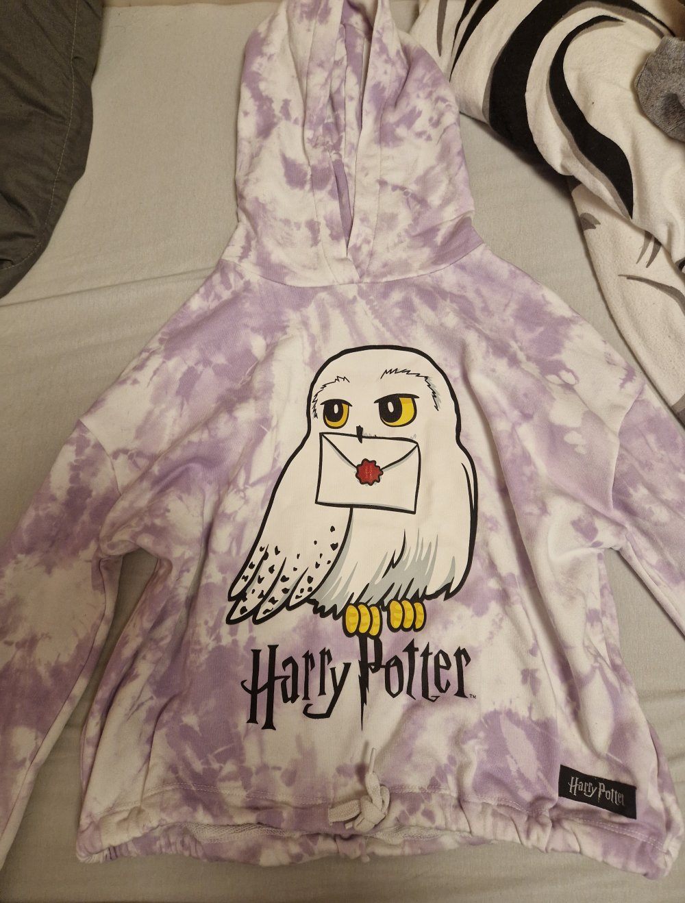 Ich verkaufe hier ein waren Pullover von Harry Potter