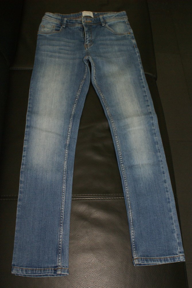 Mädchen Jeans hell blau Größe 152