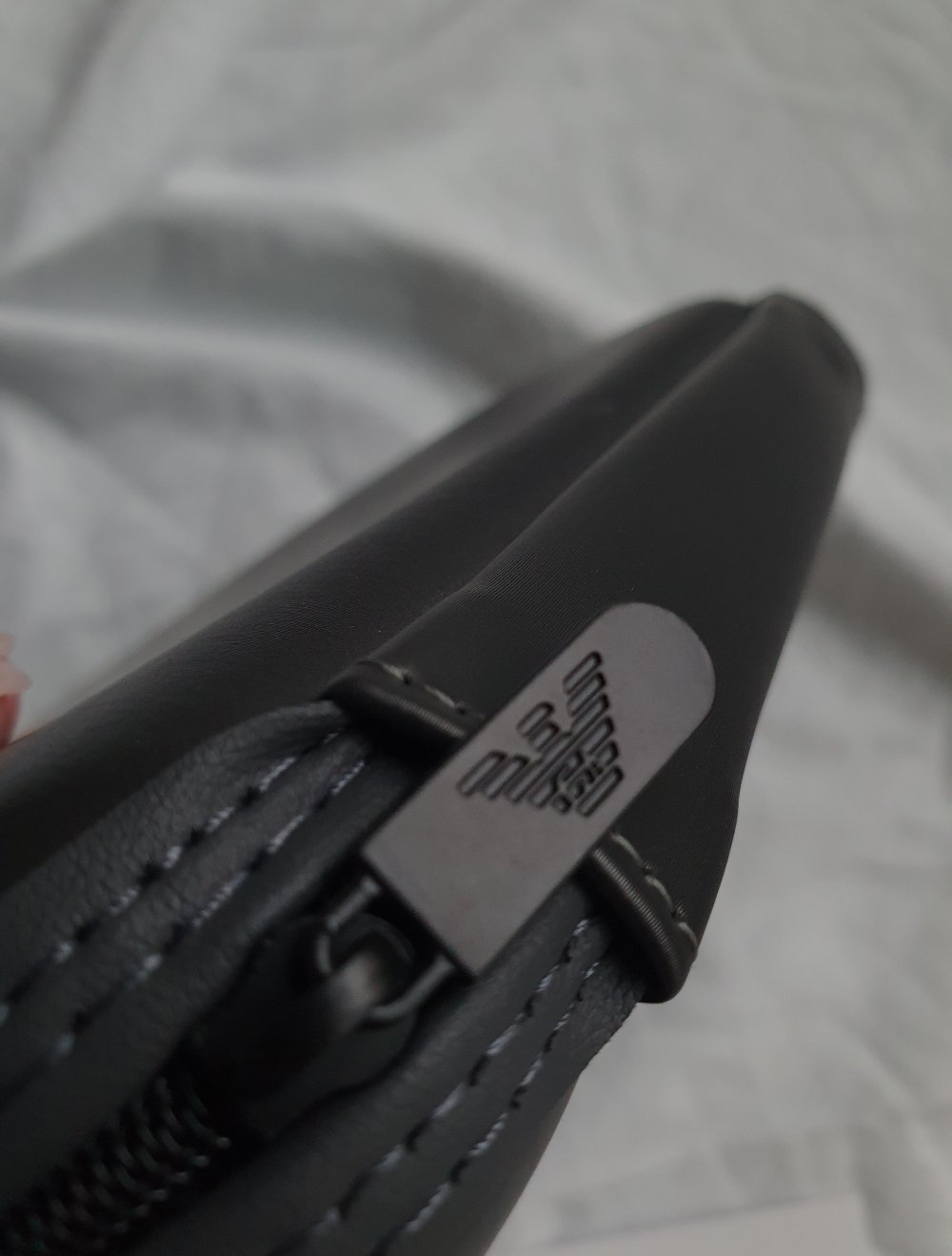 EA Emporio Armani Hard Case Brillenetui Etui