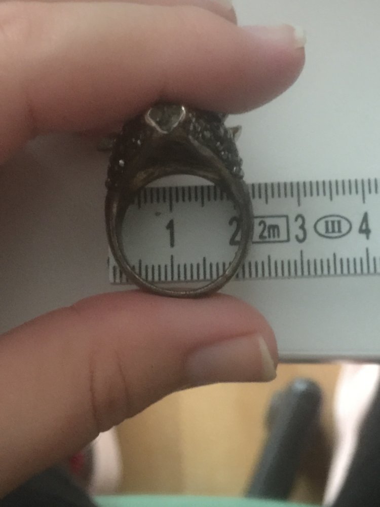 Ring mit Hirschkopf