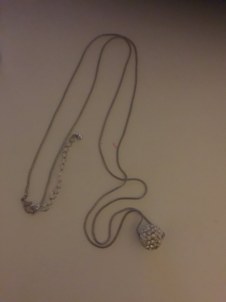 Kette mit runden Anhänger