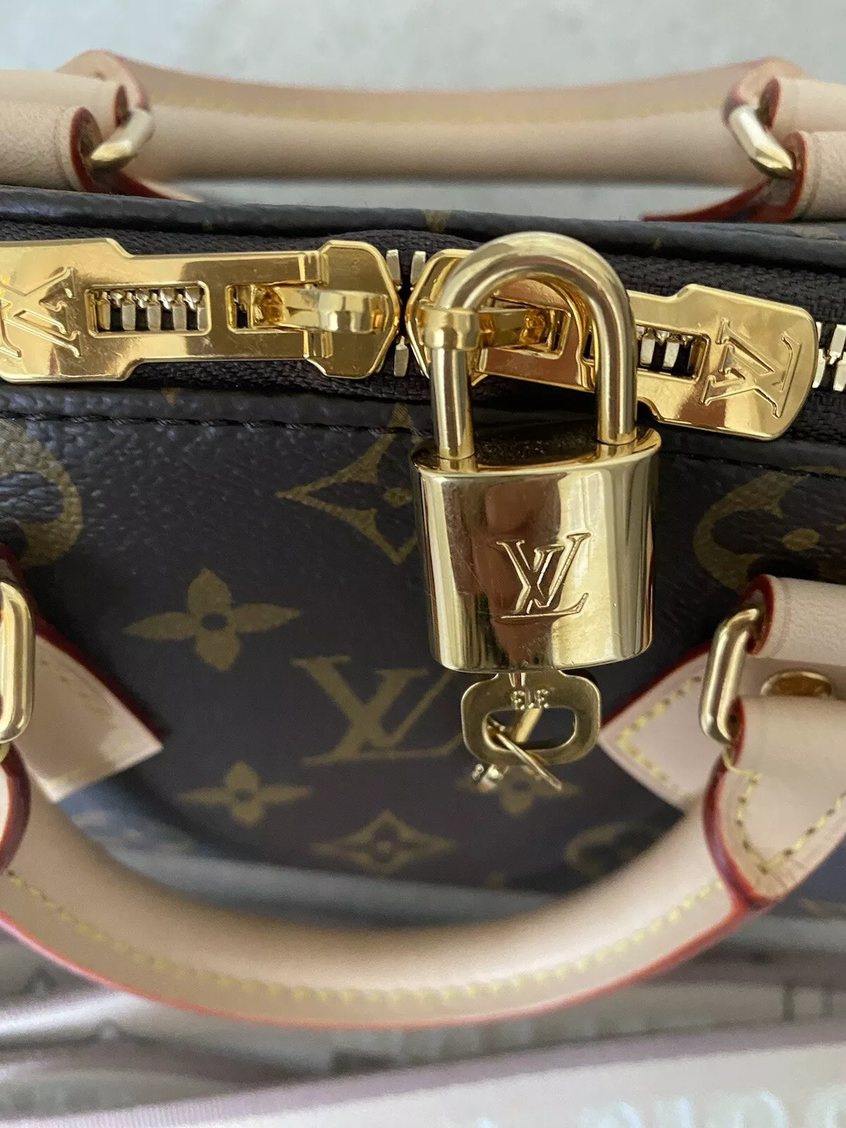 Louis Vuitton bag women's original Speedy