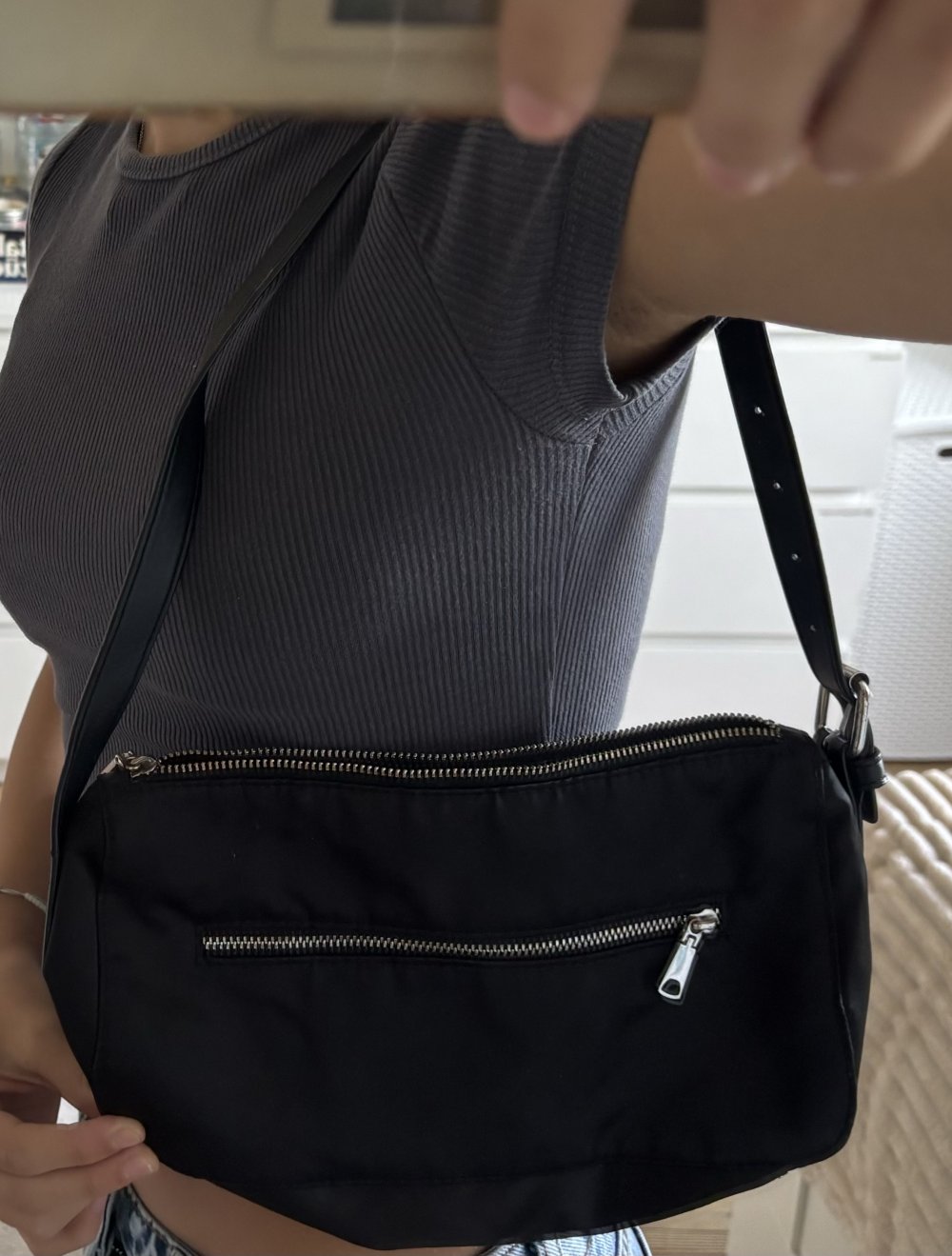 Baguette Back in Schwarz