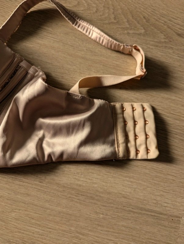 Oberteile Bralette Style Korsett Noir Kollektion Hunkemöller Spitze Details