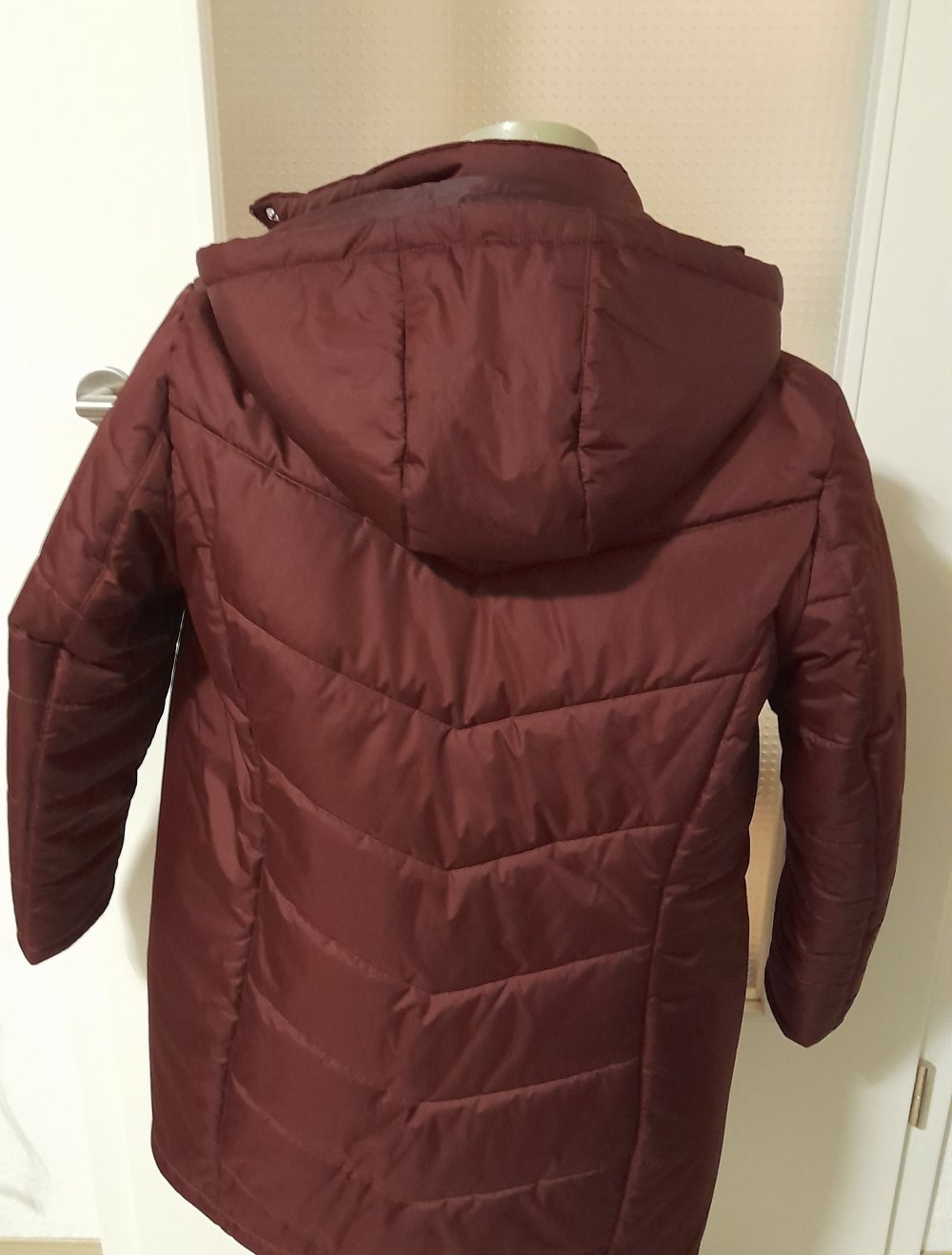 Steppmantel Wintermantel Gr L 40 Weinrot mit Kapuze