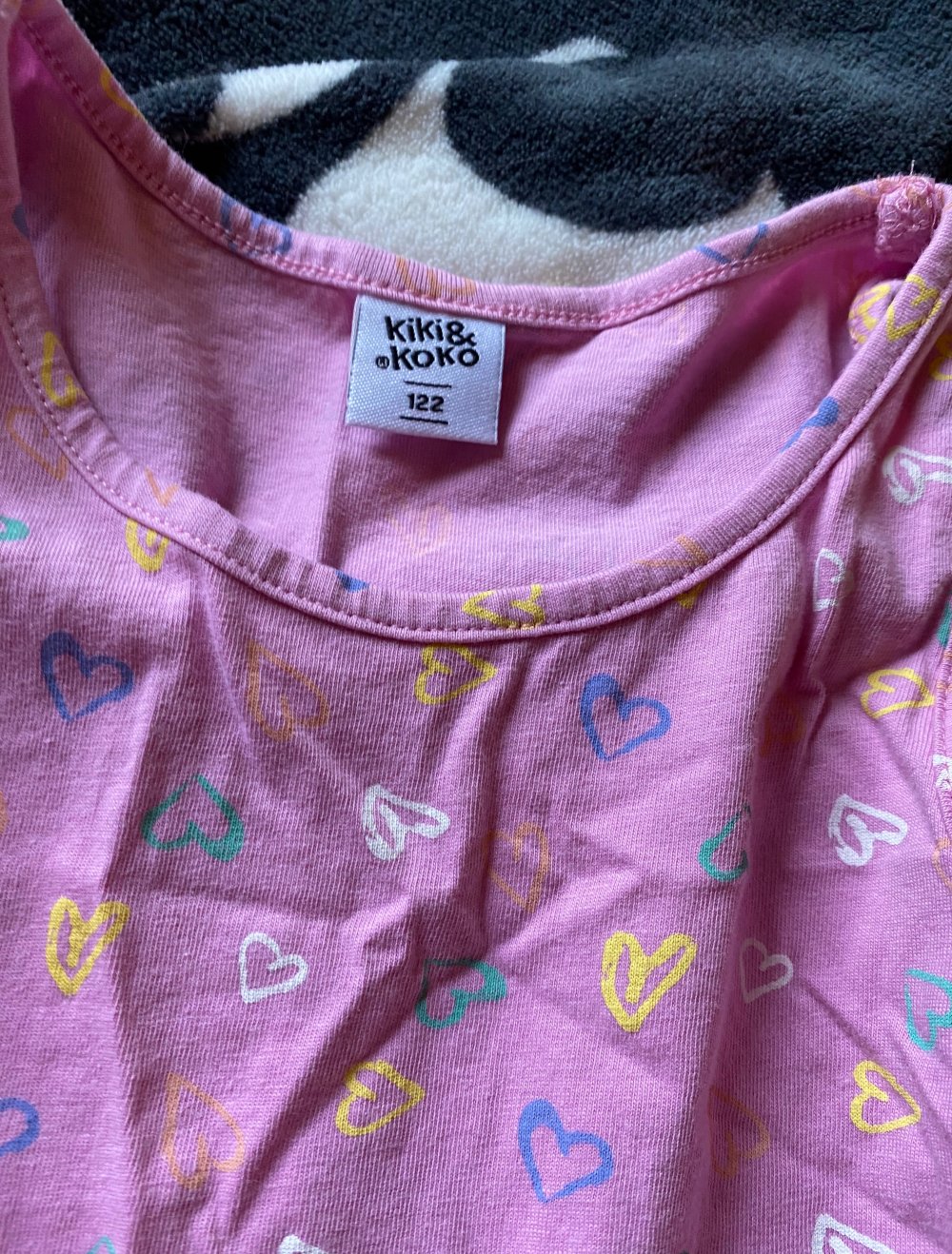 Süßes Kleid für Mädchen