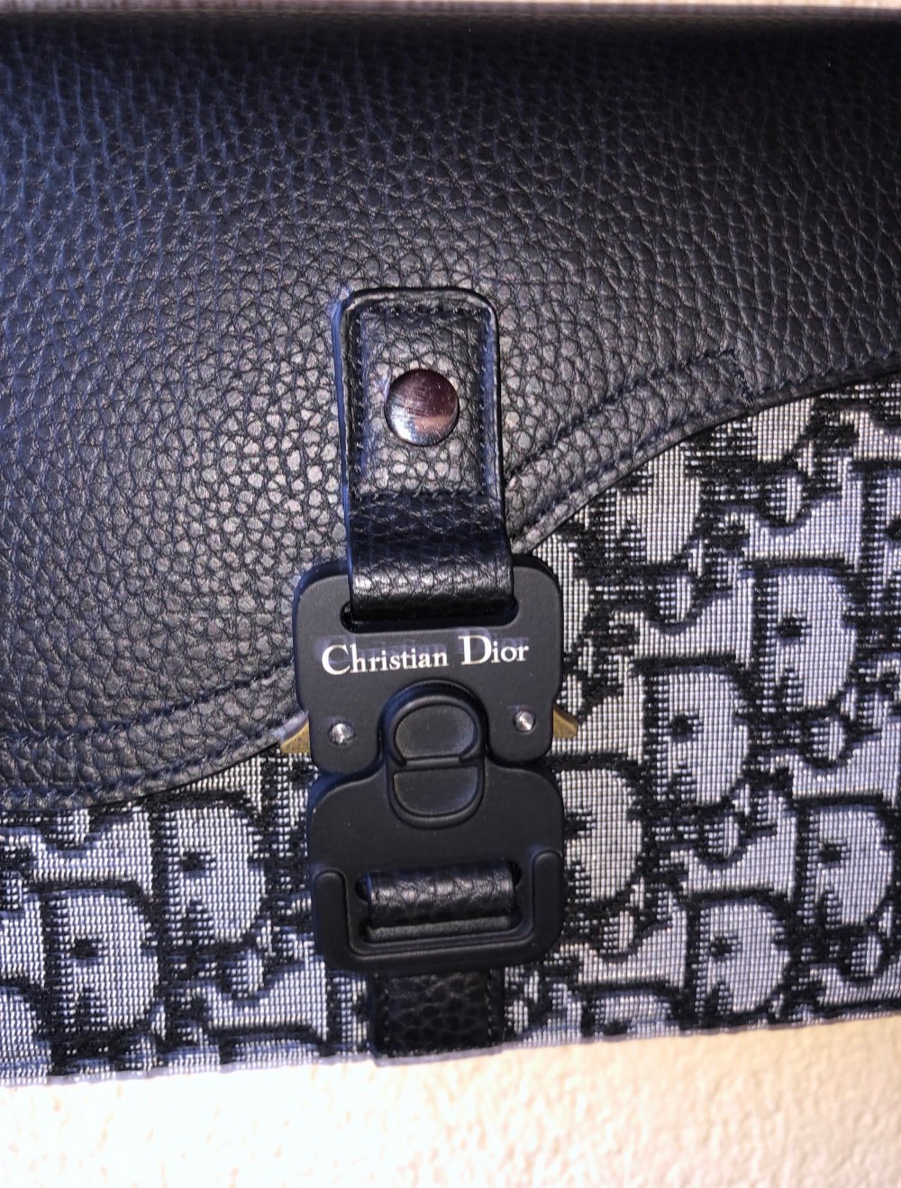 Umhänge Tasche für Damen und Herren