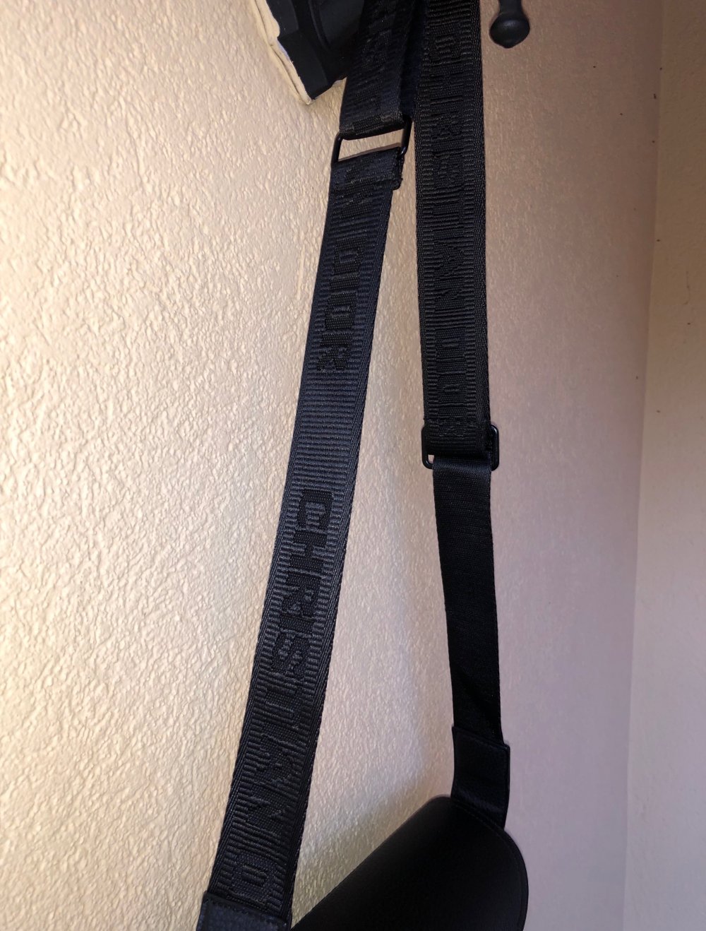 Umhänge Tasche für Damen und Herren