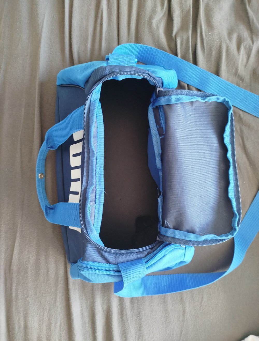 Puma Sporttasche blau klein