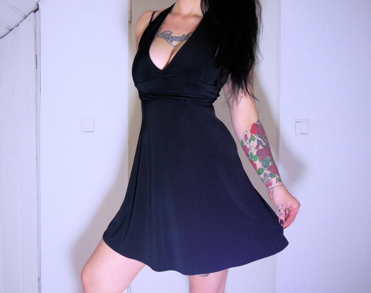 Schwarzes Neckholderkleid Minikleid Gothic luftig