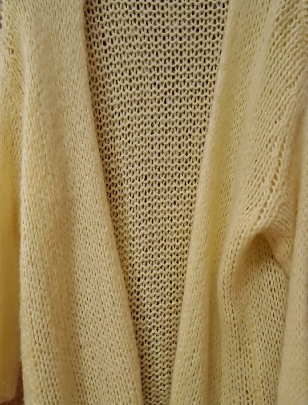 kuschelige weiche warme neuwertige Strick Cardigan gelb Gr 46