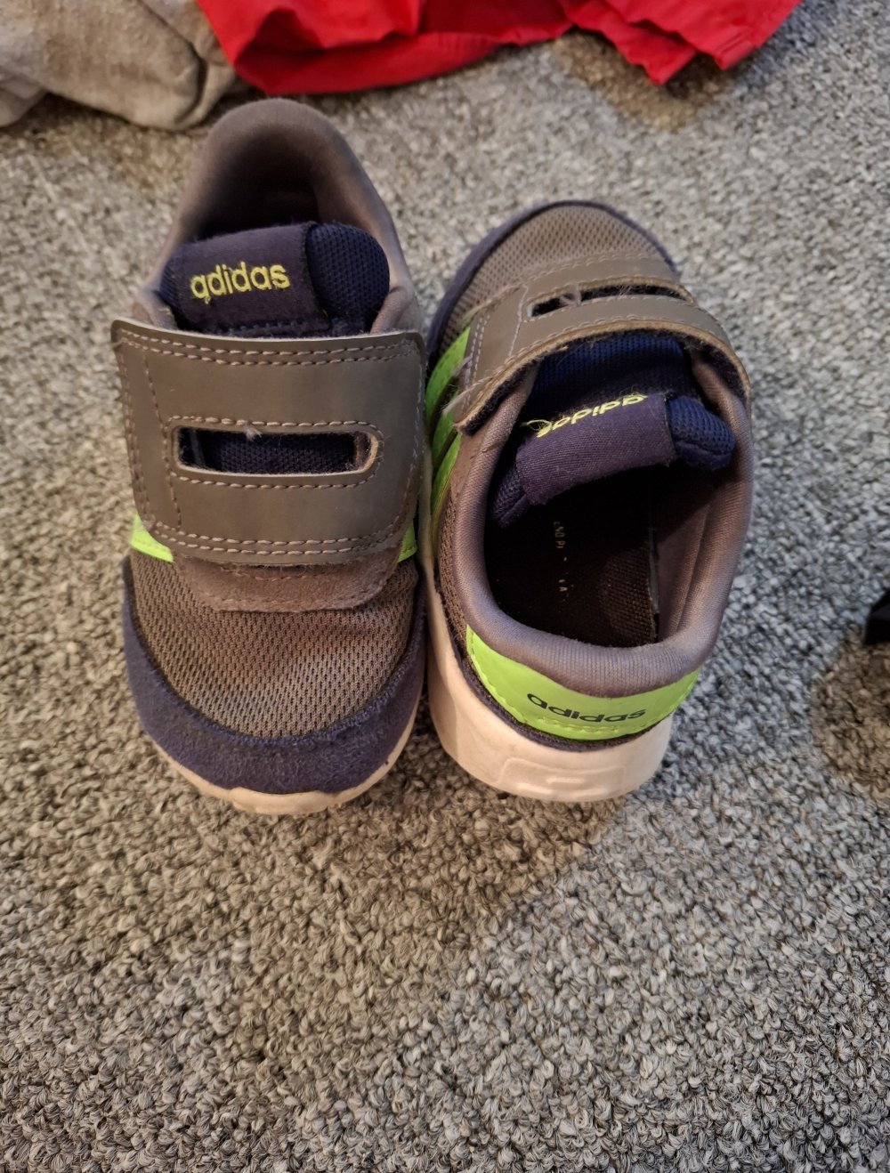 Adidas Sneaker gr. 21