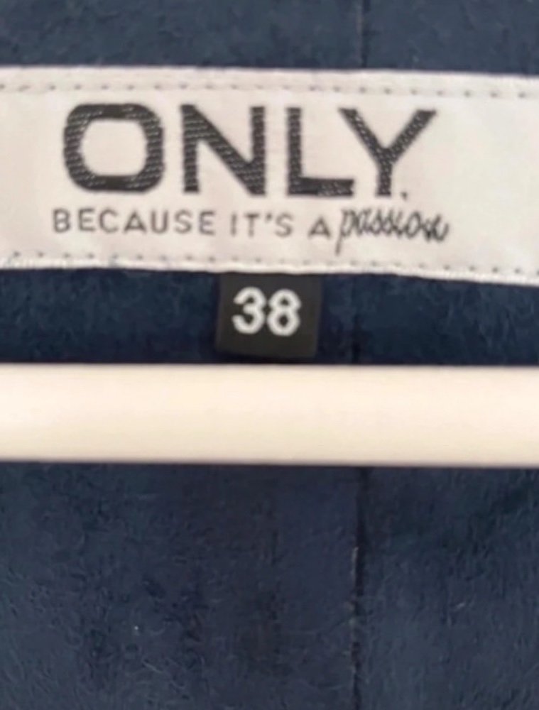 Lederjacke Wildleder dünn in schwarz / dunkelblau in M von Only