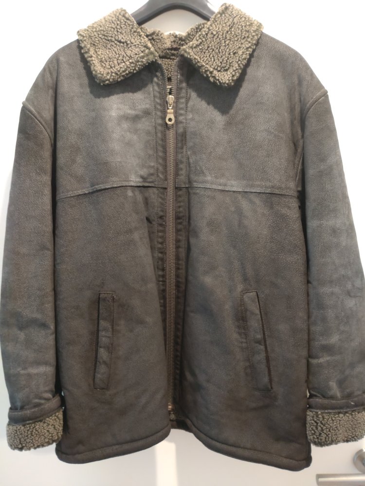 Herren- und Damenjacken