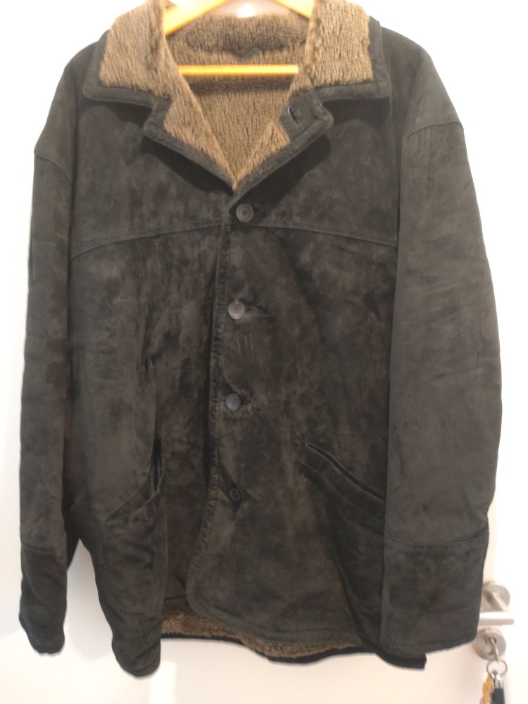 Herren- und Damenjacken