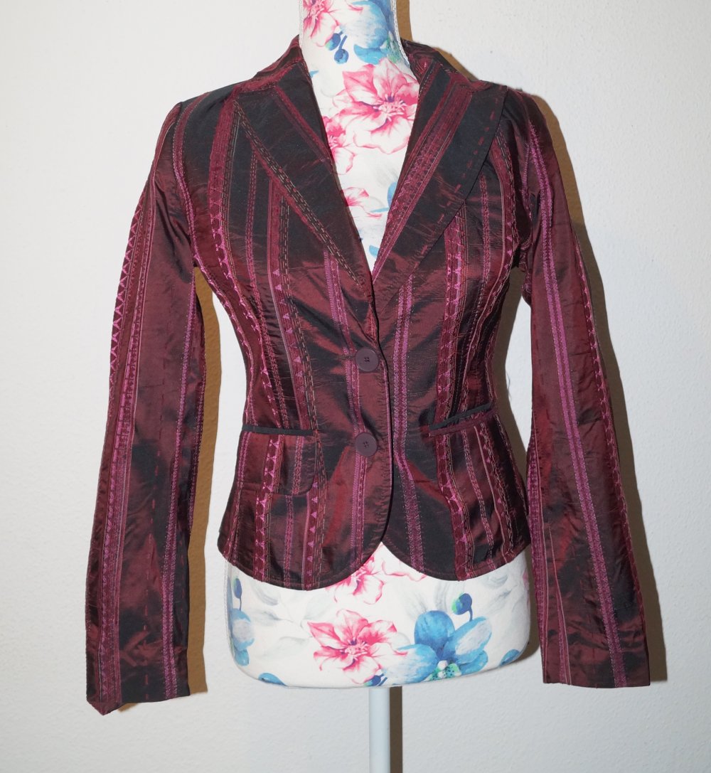 festliche lila Jacke / Blazer Gr.36 Caspar David