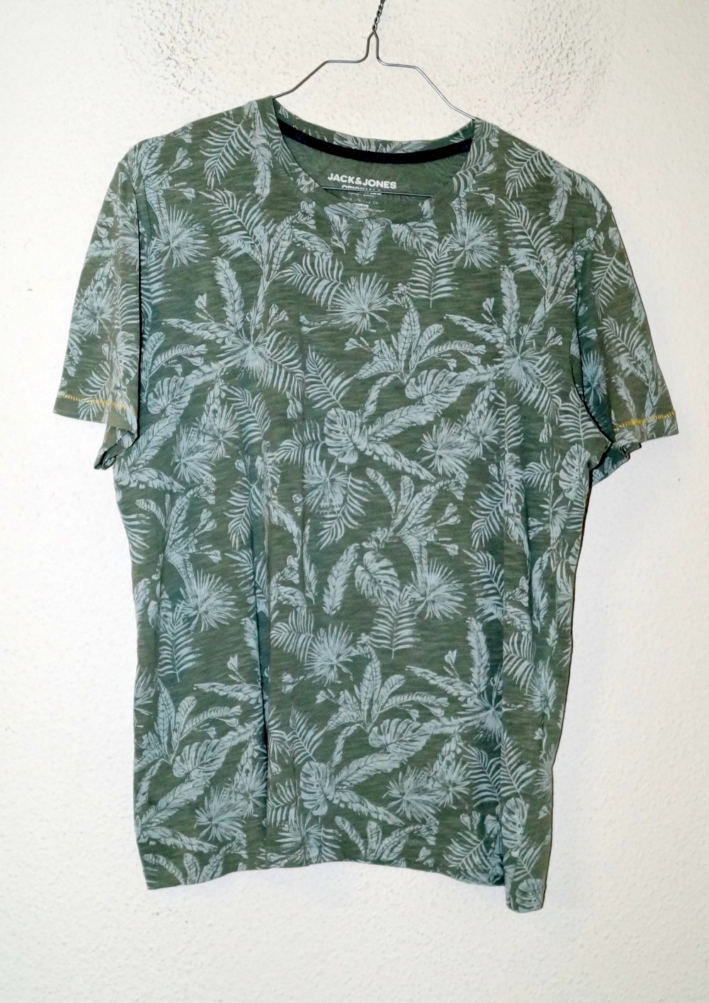 grünes T-Shirt Gr.M Jack & Jones