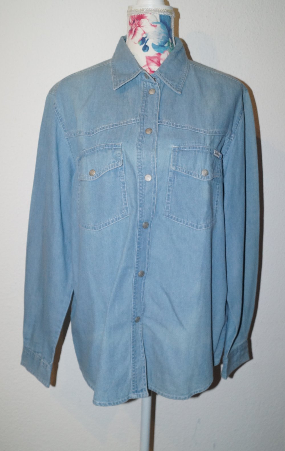 hellblaue Jeansbluse Gr.40/42 John Baner