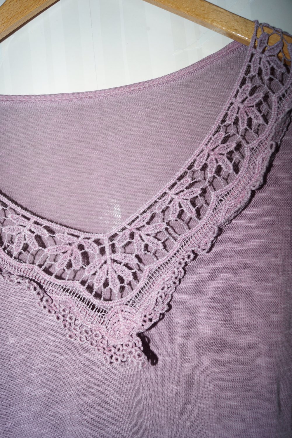 lila meliertes Shirt Gr.ca.M