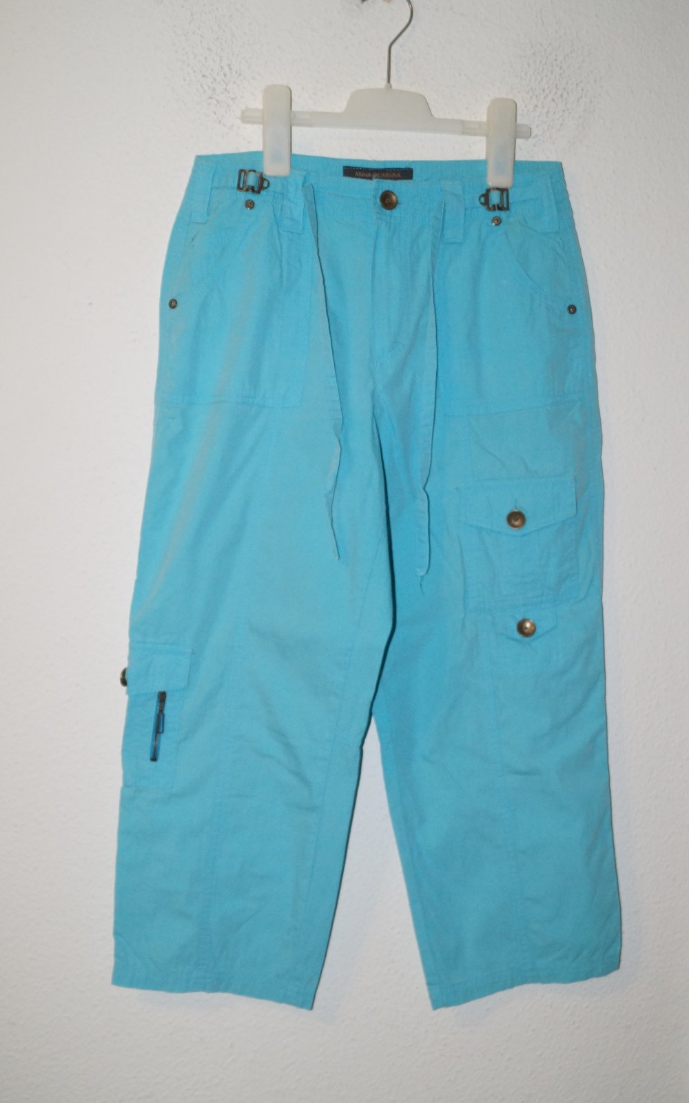 hellblaue 3/4 Hose Gr.38 Anna Montana