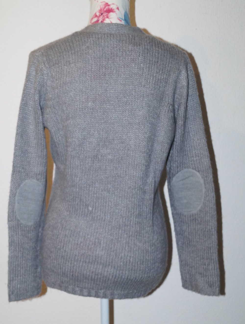 graue Strickjacke Gr.S36/38 Gina Benotti