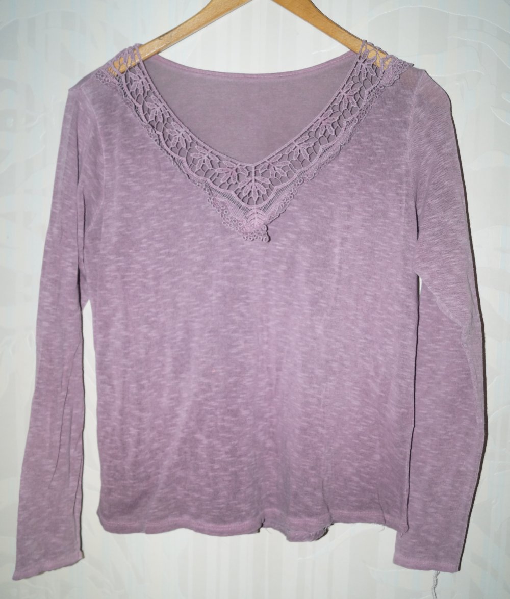 lila meliertes Shirt Gr.ca.M