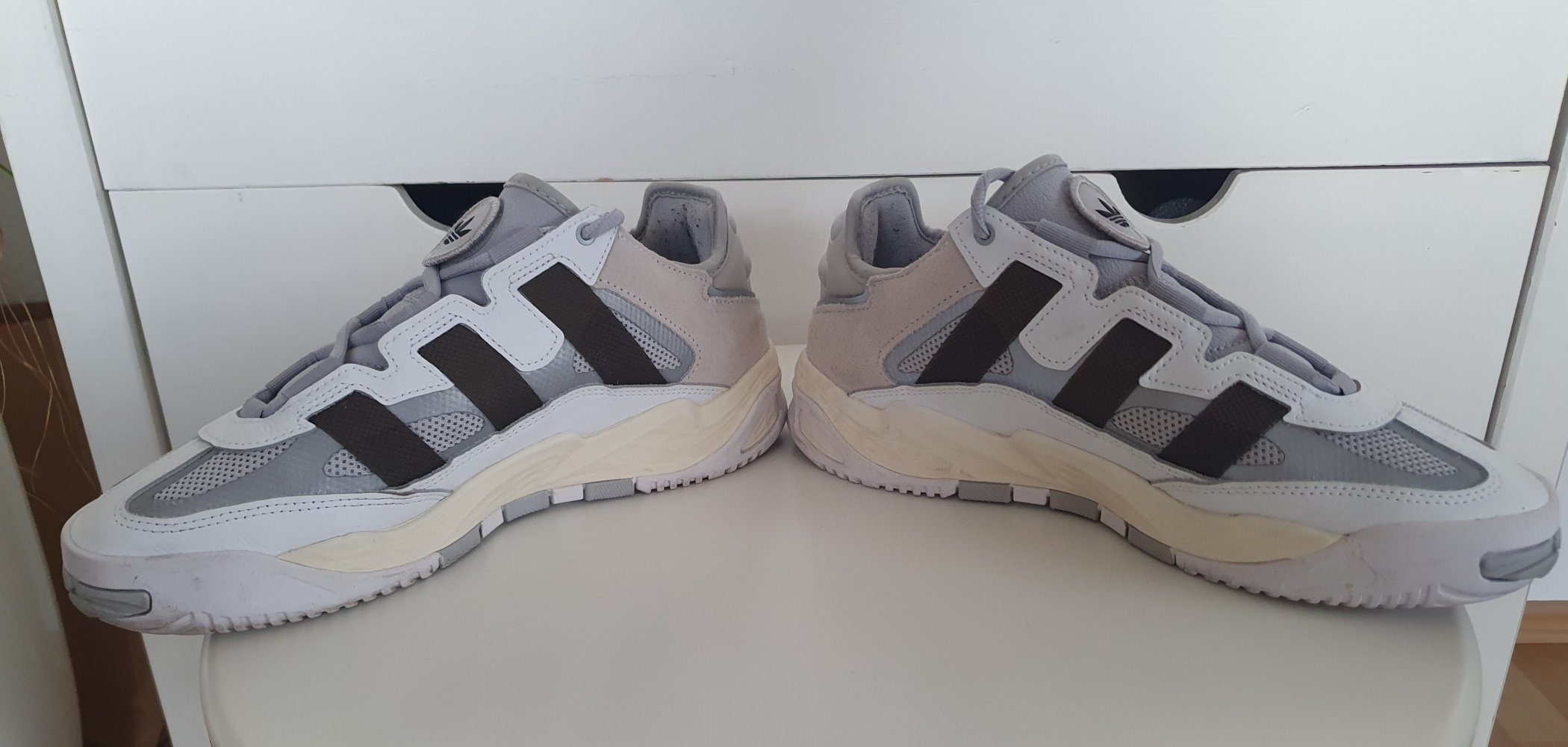Adidas Lightstrike wie Neu