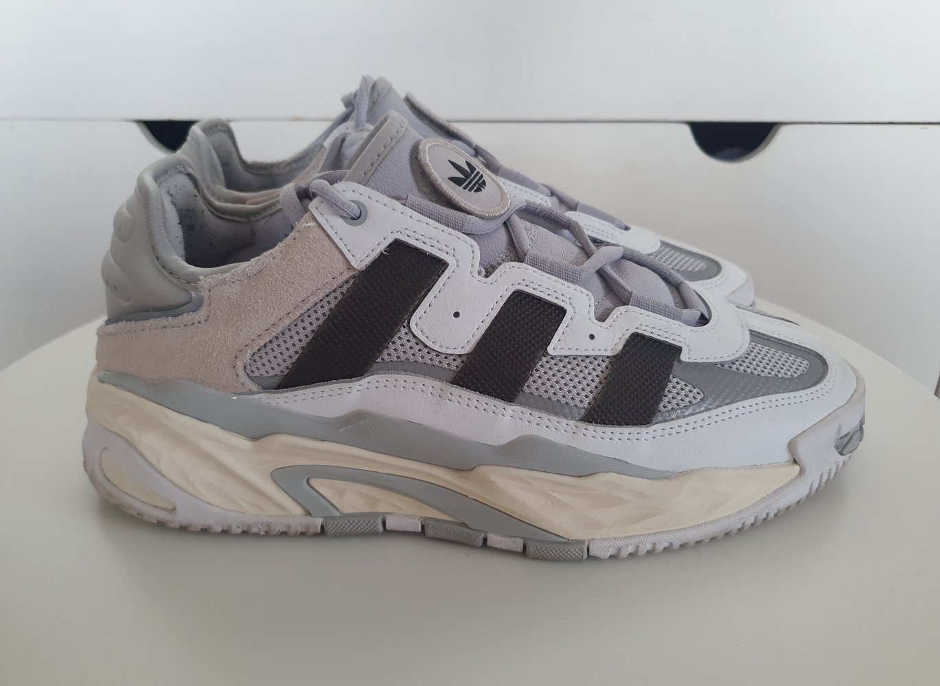 Adidas Lightstrike wie Neu