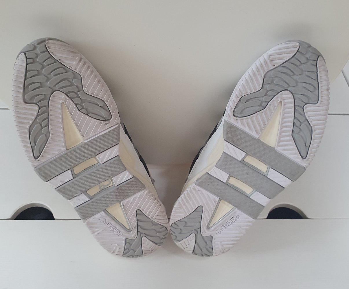 Adidas Lightstrike wie Neu