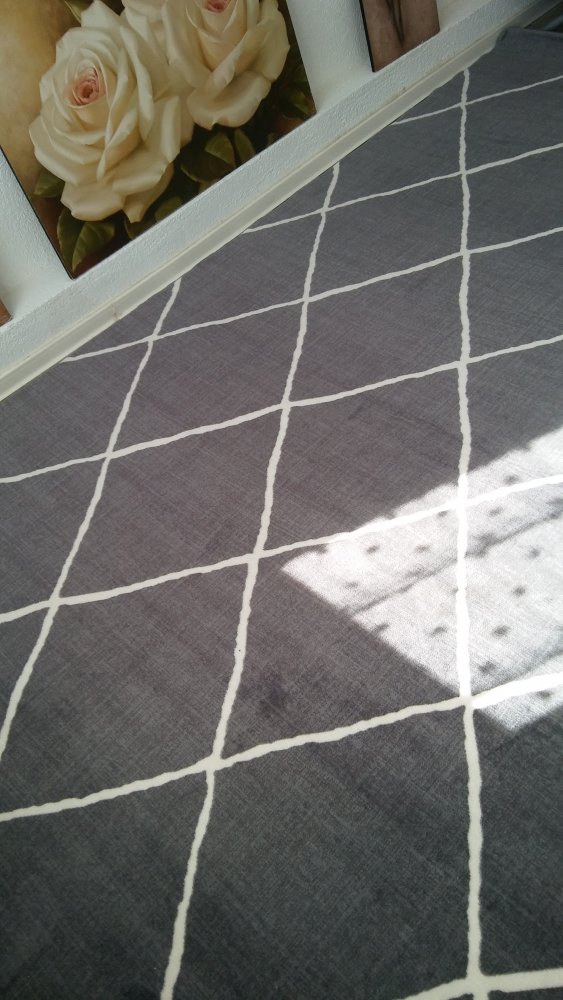 Teppich Moderne 140 cm x 200 cm x 4 mm. Neu von Sellonclick