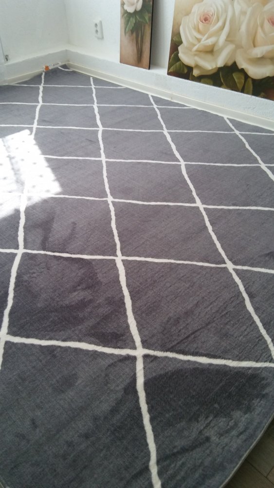 Teppich Moderne 140 cm x 200 cm x 4 mm. Neu von Sellonclick