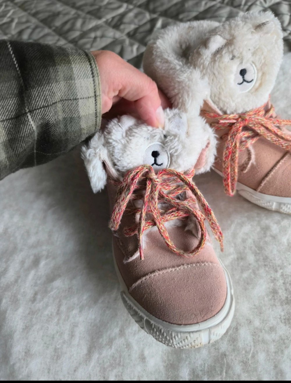 Warme Zara Schuhe aus Leder gr 24 neu