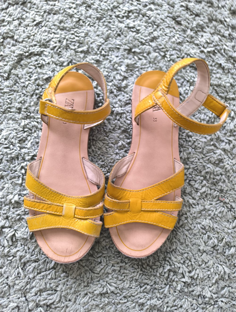 Zara Echtleder Sandalen in gr 32