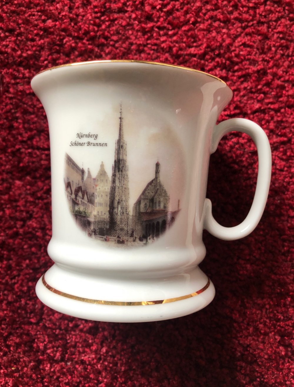 Reutter Porzellan “Schöner Brunnen Nürnberg“ Tasse