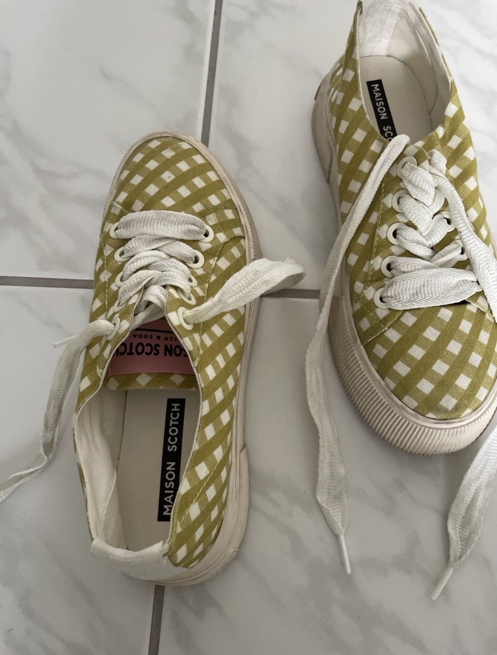 Sneaker von Maison Scotch