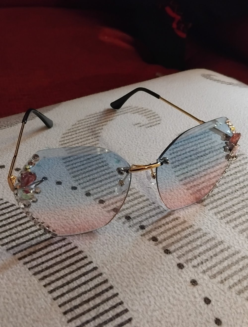 Damen  Sonnenbrille  mit strassteine wunderschön