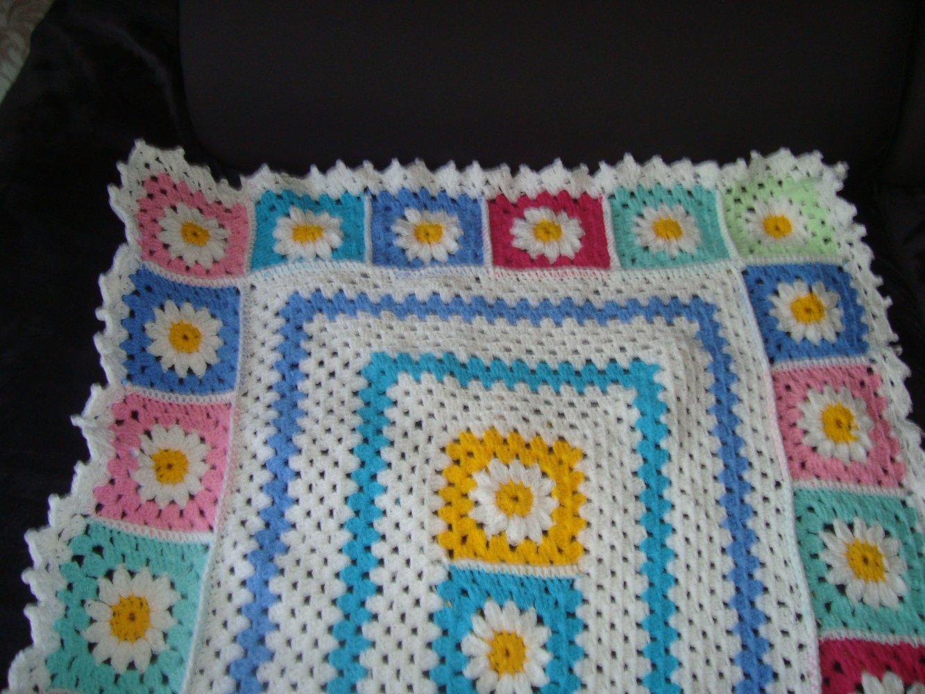 Granny Square Babydecke