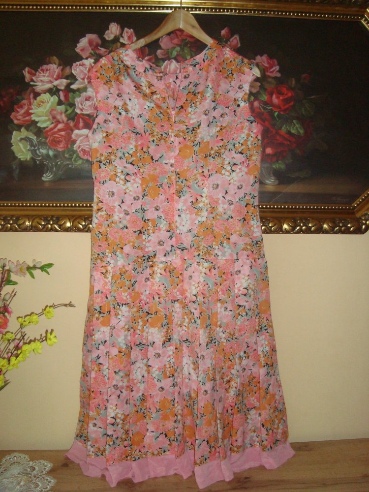 Einzigartiges Vintage Plissee Kleid im Blütenprint Gr.42