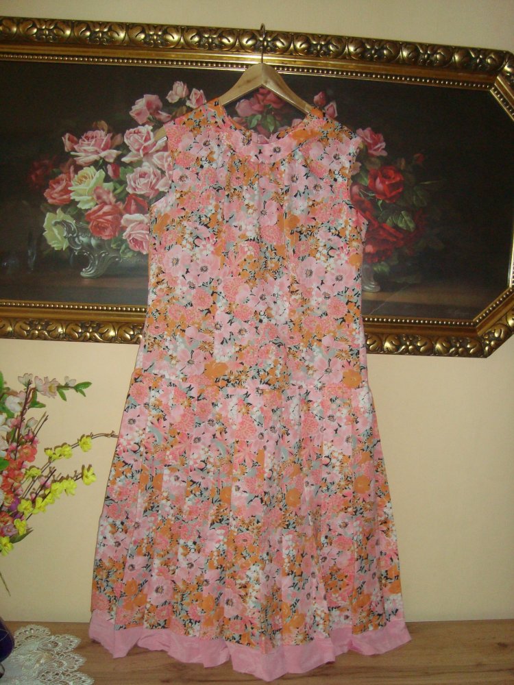 Einzigartiges Vintage Plissee Kleid im Blütenprint Gr.42