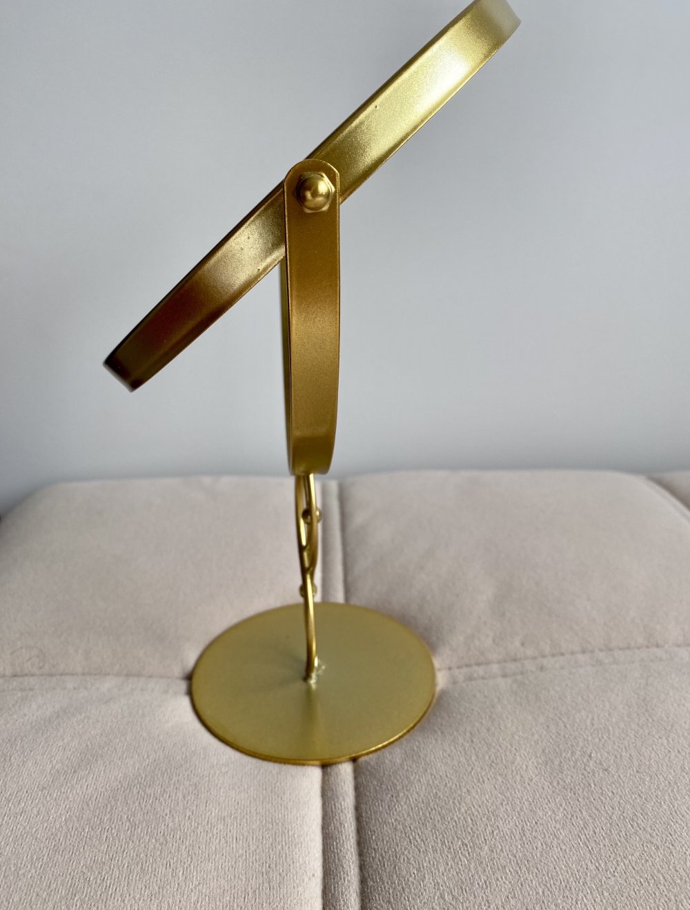 B WARE Spiegel Tischspiegel in Gold Neu!