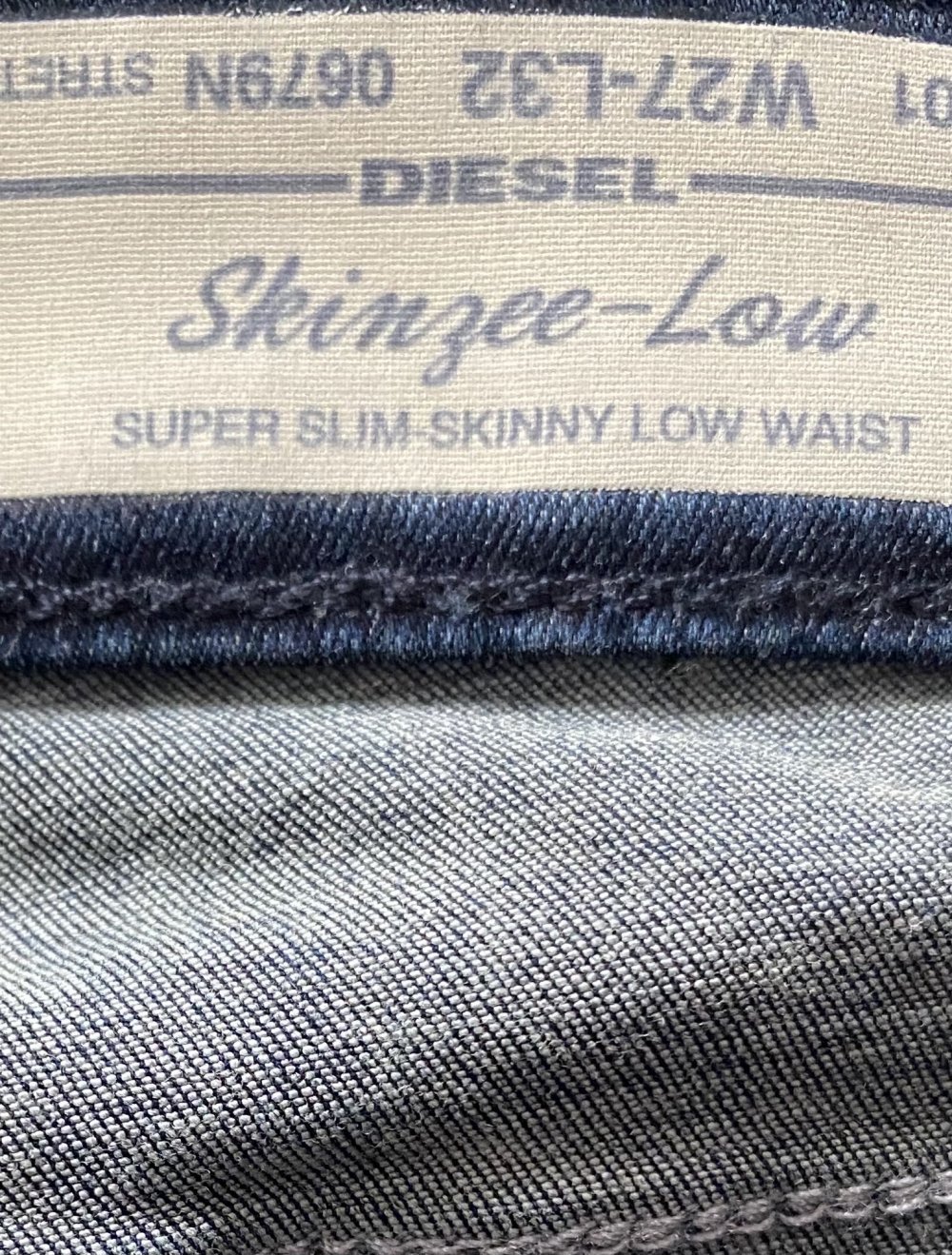 DIESEL Damen Stretch Denim Skinzee-Low Jeans Gr. W27 L32 Neu!