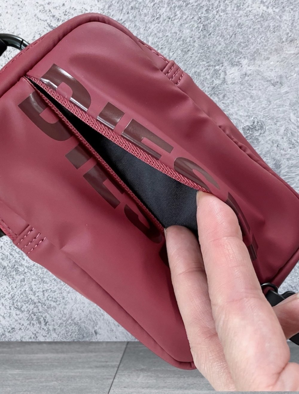 DIESEL Unisex Tasche Schultertasche Geldbörse Neuwertig!